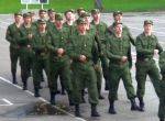 Russische Soldaten singen Barbie Girl