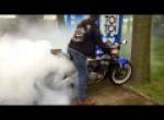 Burnout bis die Suzuki brennt