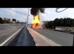 Explosionen auf der Autobahn Compilation