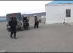 Kinder Großtransport in der Mongolei
