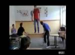 Backflip in der Schule