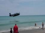 Notlandung im Meer bei der Cocoa Beach Air Show